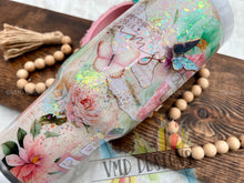 Load image into Gallery viewer, 40oz Affirmations Floral Scrapbook Design