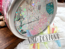Load image into Gallery viewer, 40oz Floral Tumbler with 3-D Butterflies
