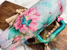 Load image into Gallery viewer, 40oz Floral Tumbler with 3-D Butterflies
