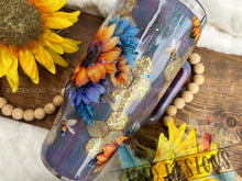 Load image into Gallery viewer, Queen Bee Floral Glitter Tumbler
