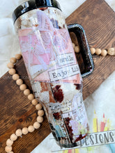 Load image into Gallery viewer, 40oz Cowhide and Barn Wood Floral Design
