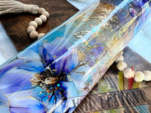 Load image into Gallery viewer, 32oz Galaxy Floral Glitter Design
