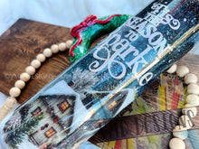 Load image into Gallery viewer, "Tis the Season To Sparkle" Tumbler Design with custom Wreath Handle
