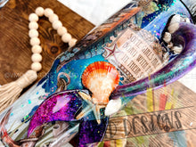 Load image into Gallery viewer, 40oz Mermaid Scrapbook Design with 3-D Mermaid Tail Handle
