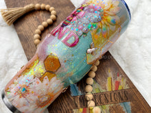 Load image into Gallery viewer, Be Kind 40oz Tumbler design
